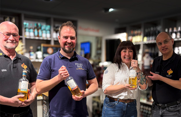 Filey Bay Yorkshire Single Malt Whisky tasting week met Amy en Joe